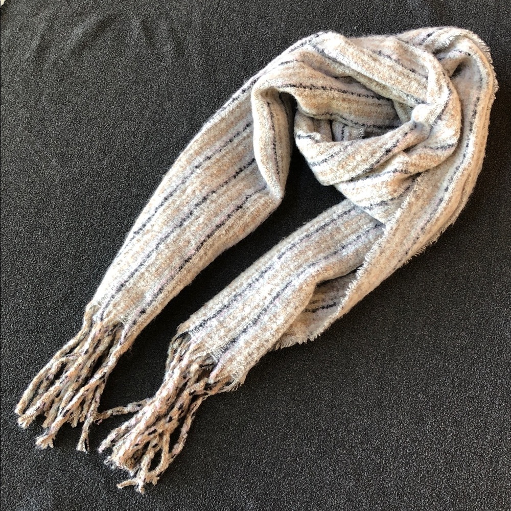 Elegant Women's Vintage Chunky Knit Multicolored Fringe Scarf Very Warm Soft
